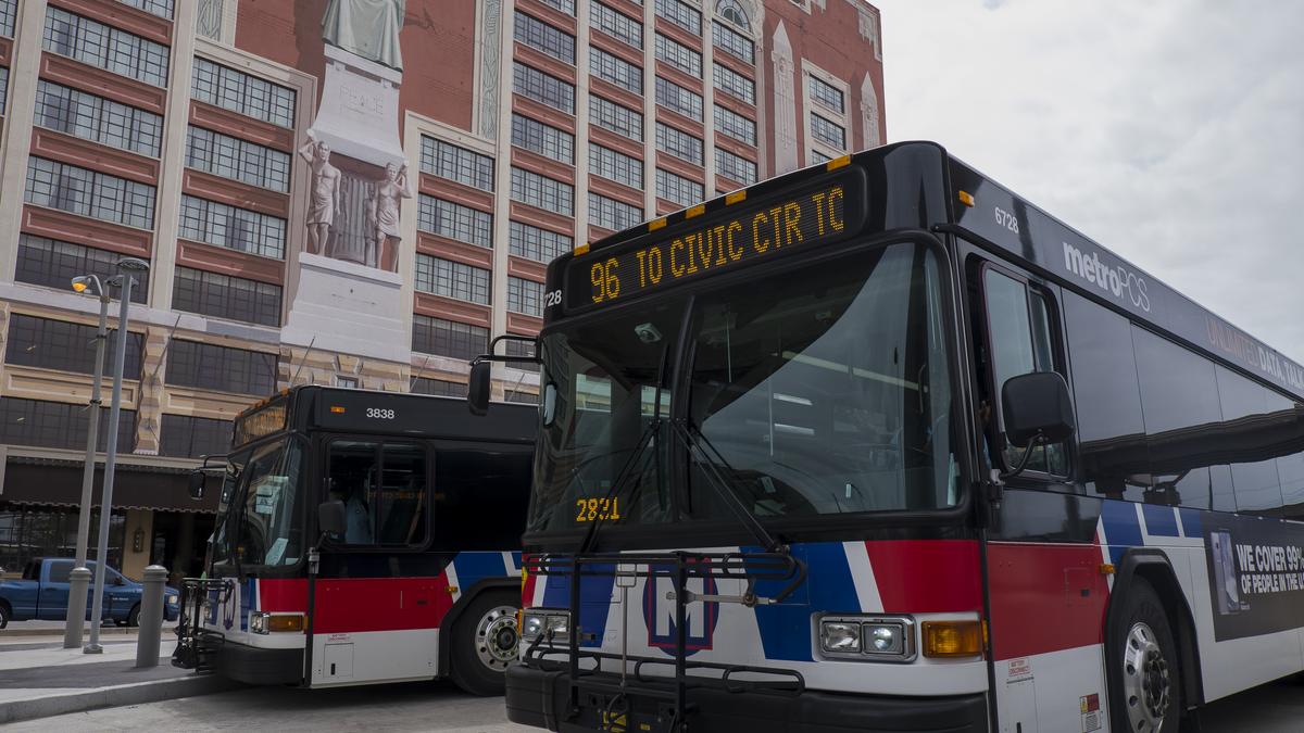 770 Civic Center Transit Center Terbaru