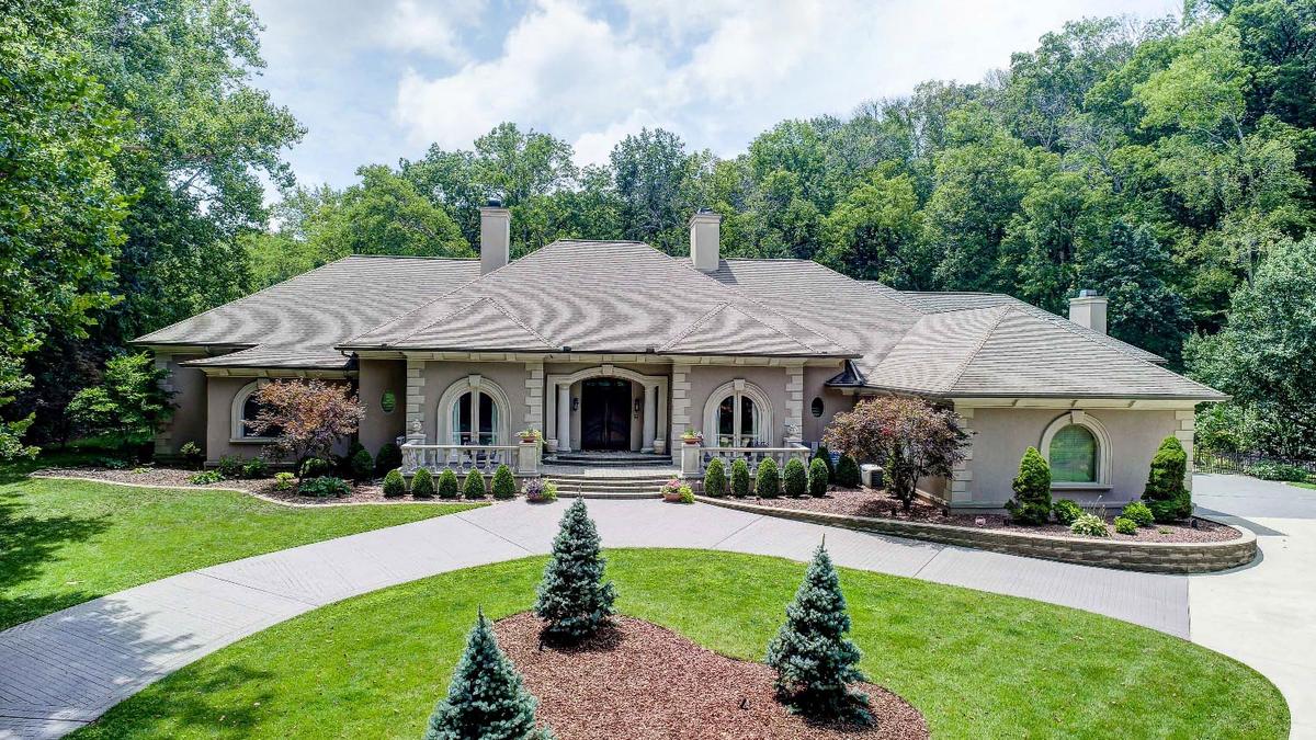 Luxury estate in Washington Township on the market for nearly 1.7