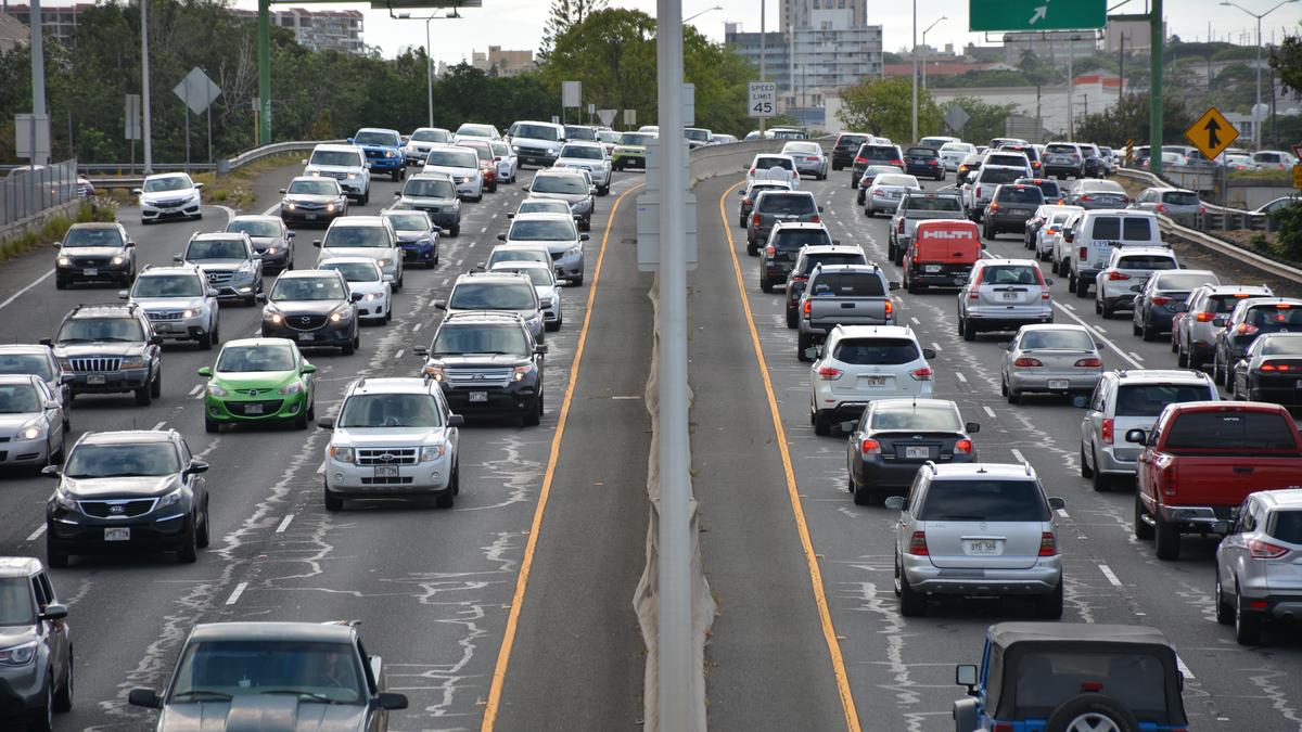 Report Hawaii Has The Third Worst Roads In The Country Pacific   Dsc2189*1200xx6000 3375 0 313 