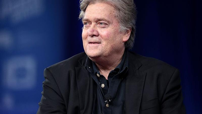 harvard university cryptocurrency stephen bannon