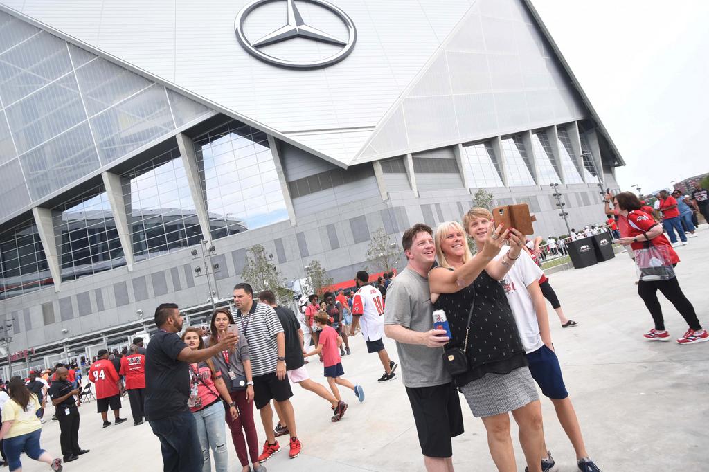 Atlanta Falcons Stadium Club 1994 2 Atlanta Falcons