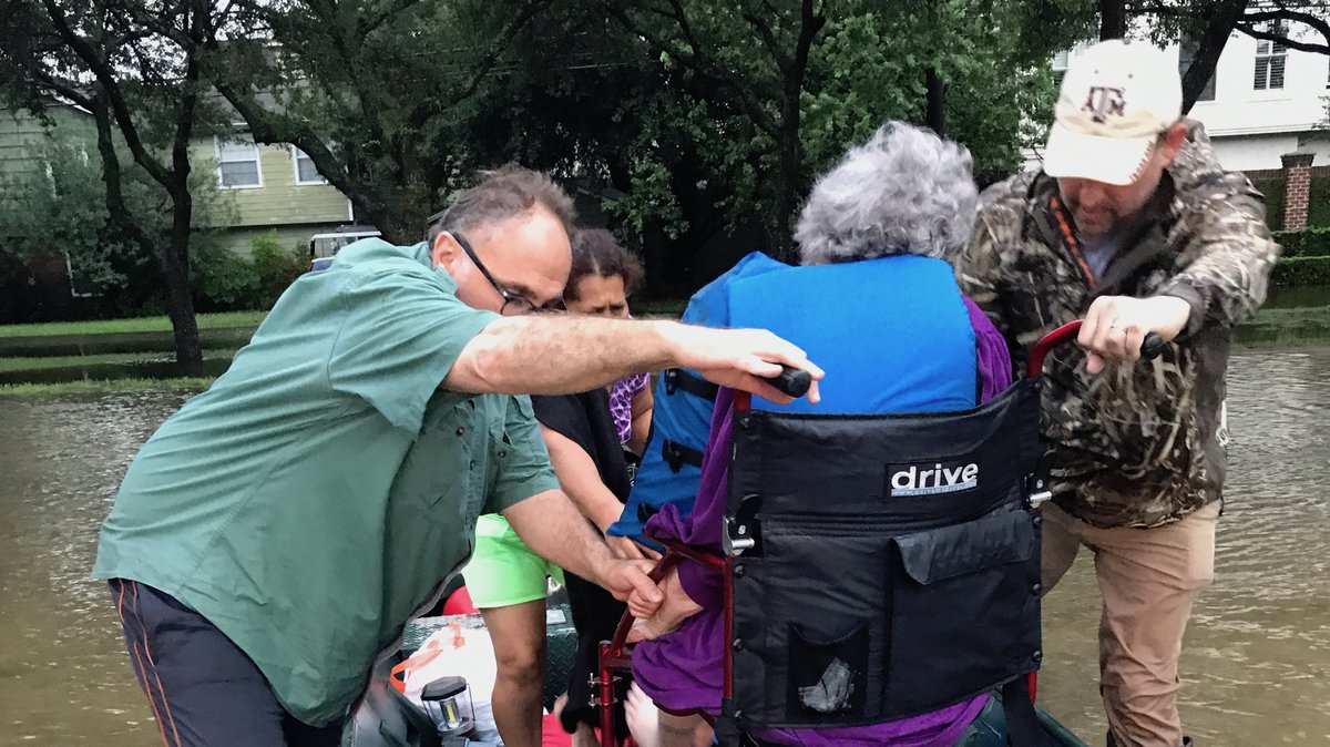 When Tropical Storm Harvey struck, Cleburne Cafeteria owner rescued 94 ...