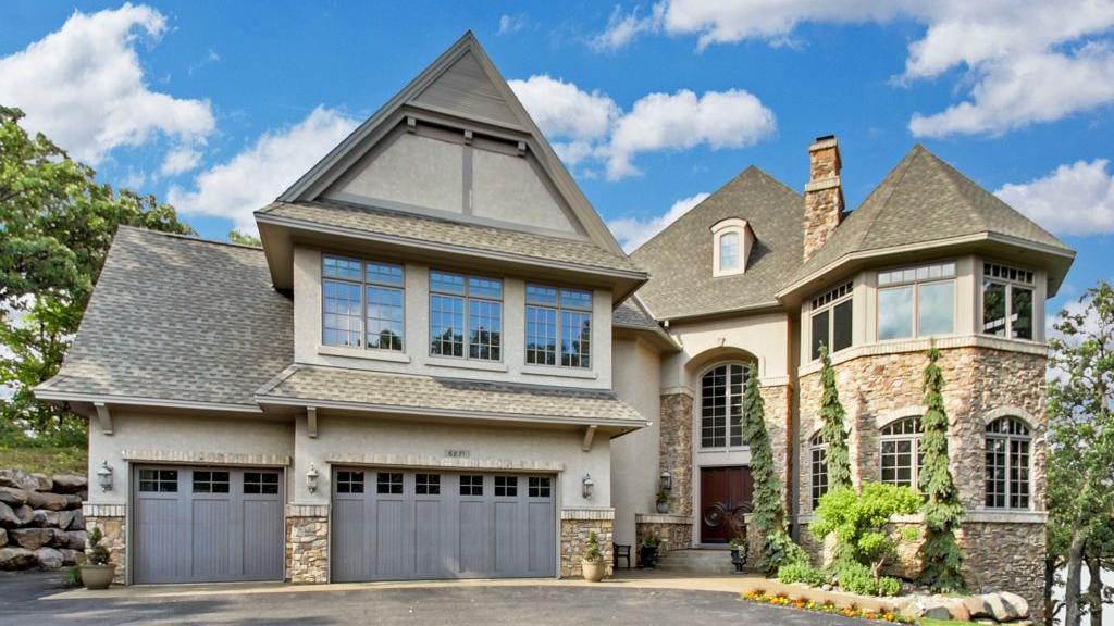 Dream Homes A 7,575squarefoot home on Bryant Lake is listed for 4.2