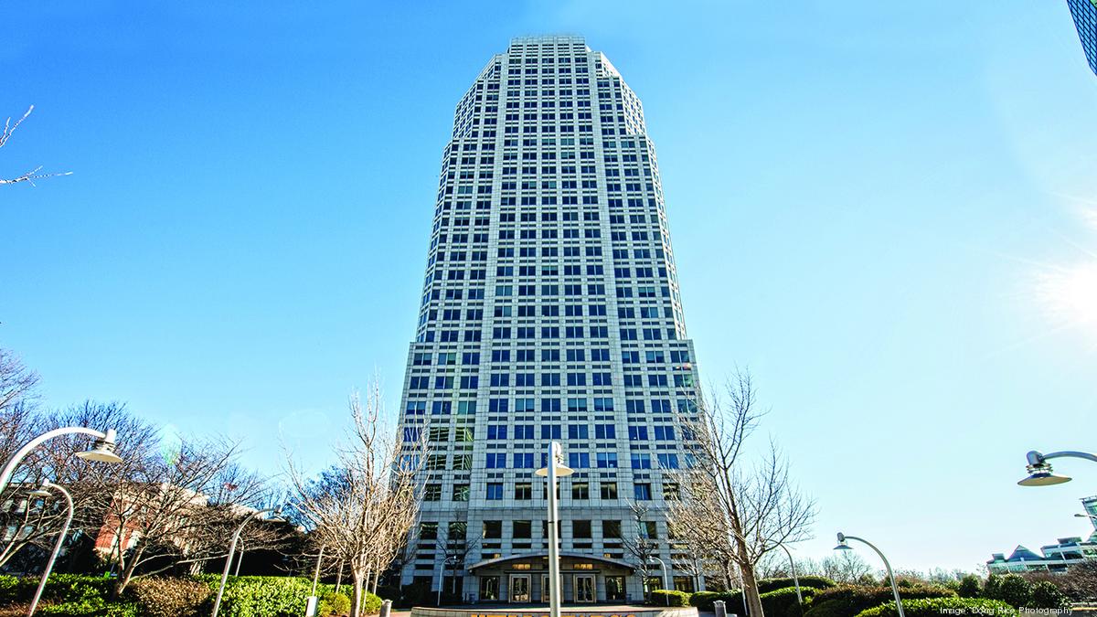 BB&T, SunTrust deal follows pattern for bank deals involving Charlotte Triangle Business Journal