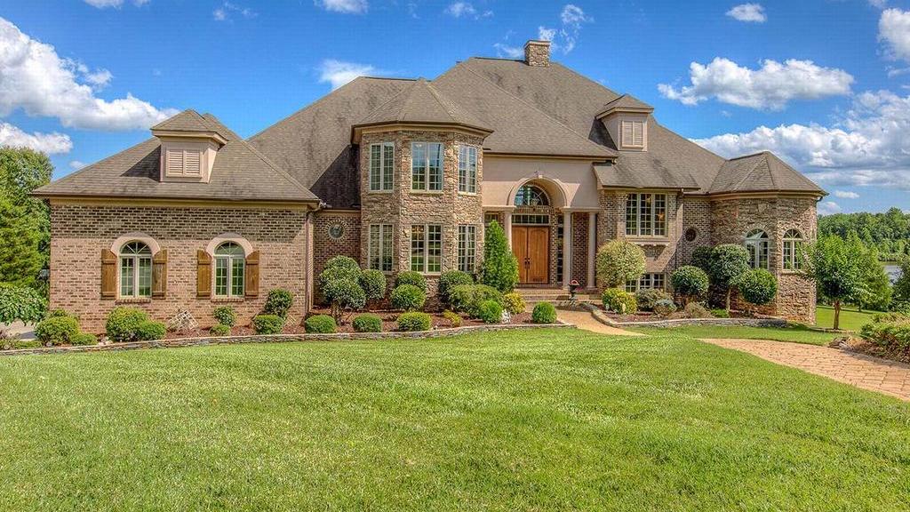 GreenHawk Corp. buys 43 acres for lots to sell to DR Horton at Lake Mackintosh Triad Business