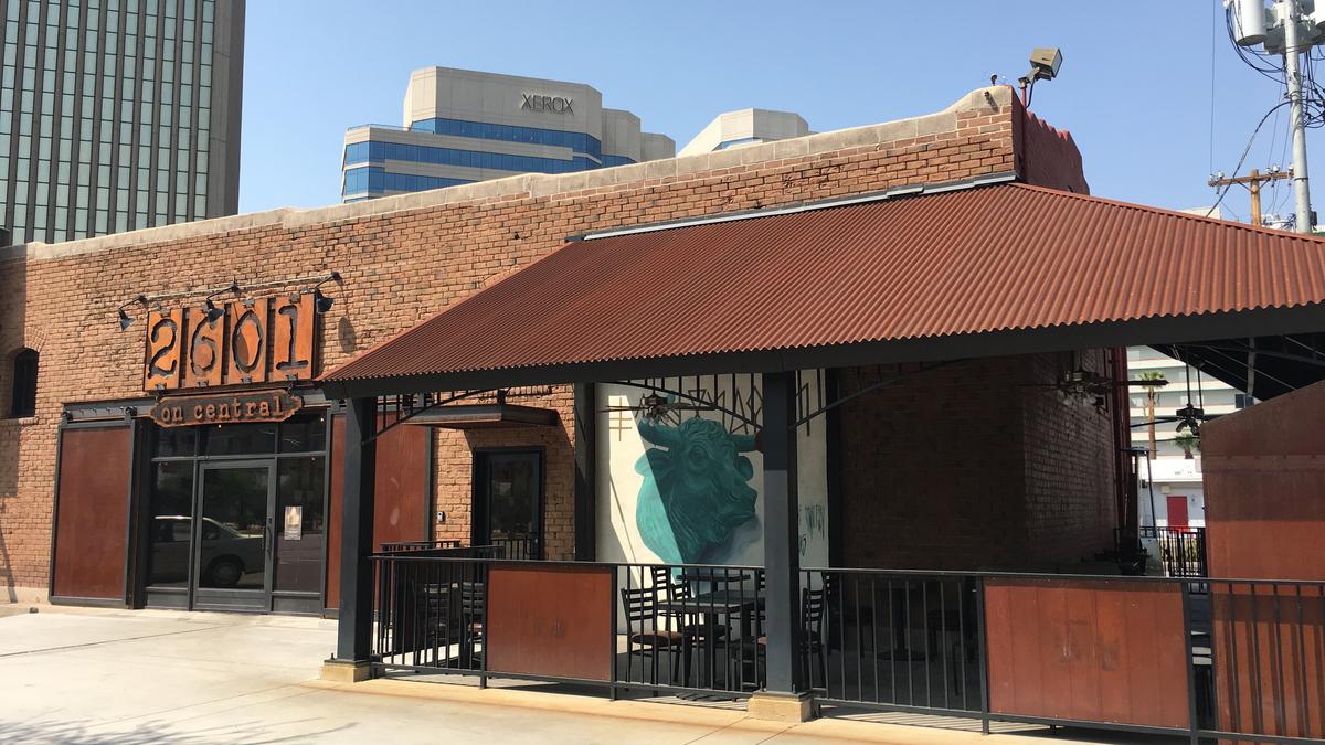 new-restaurant-aims-to-make-it-in-tougher-midtown-phoenix-market