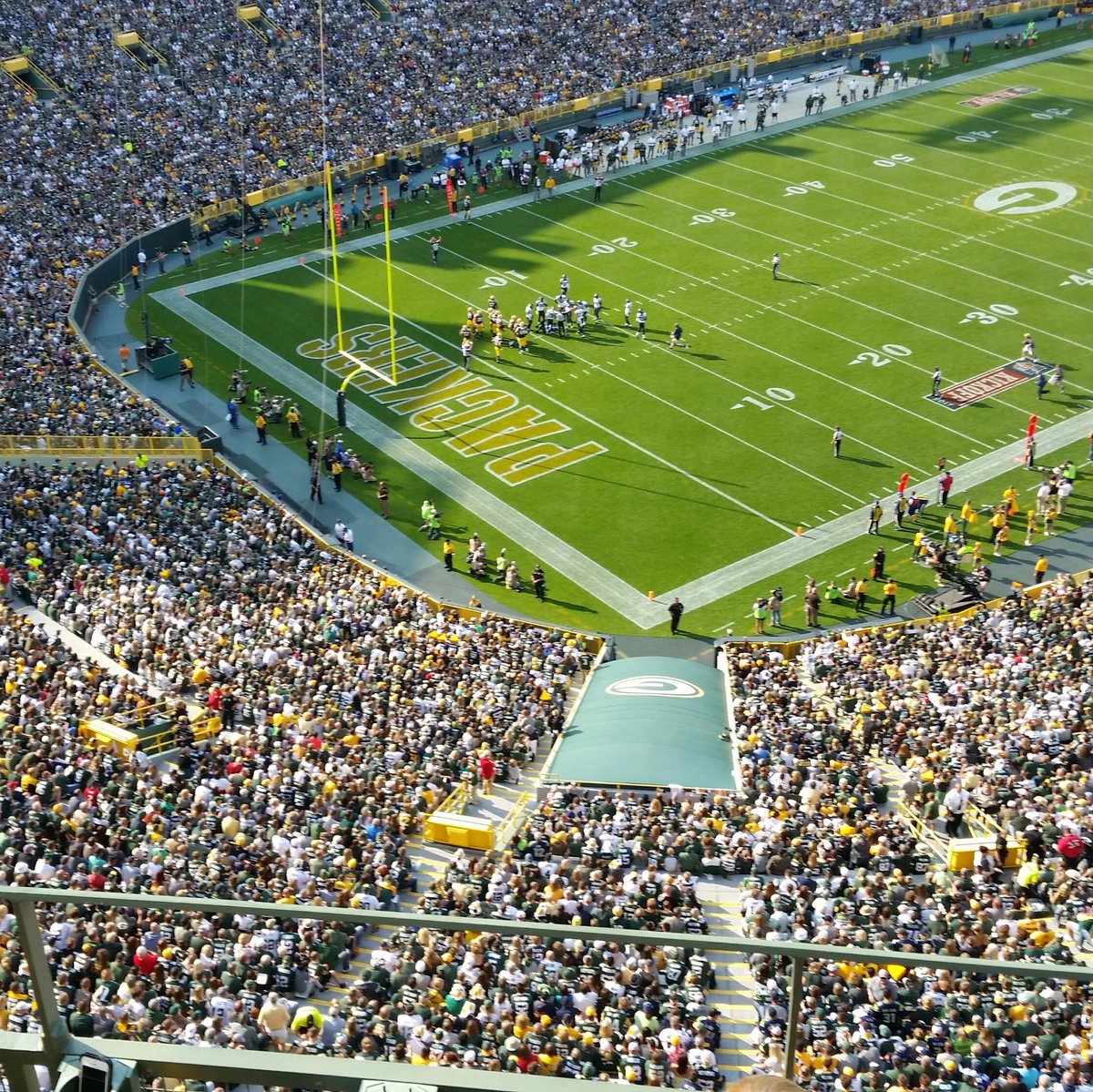 Club seats offer way into Lambeau