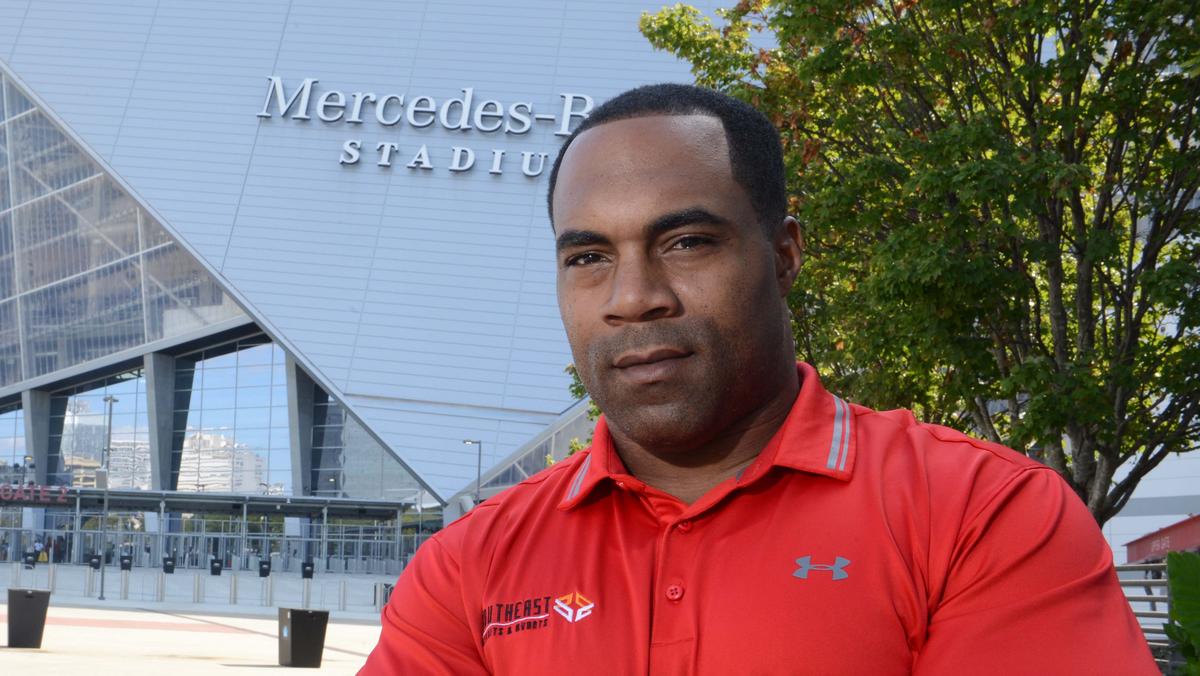 Atlanta Falcons Unsigned Mercedes-Benz Stadium Photograph