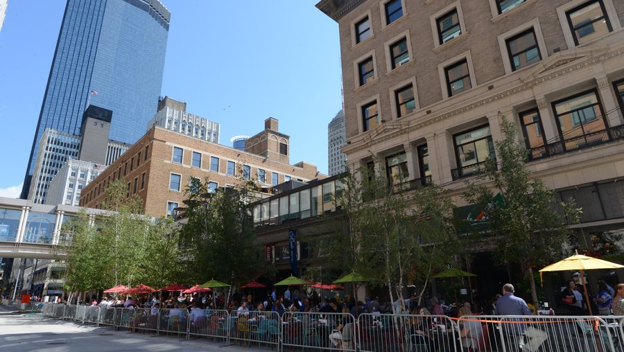 Report Nicollet Mall crepe shop closes, blames Nicollet Mall