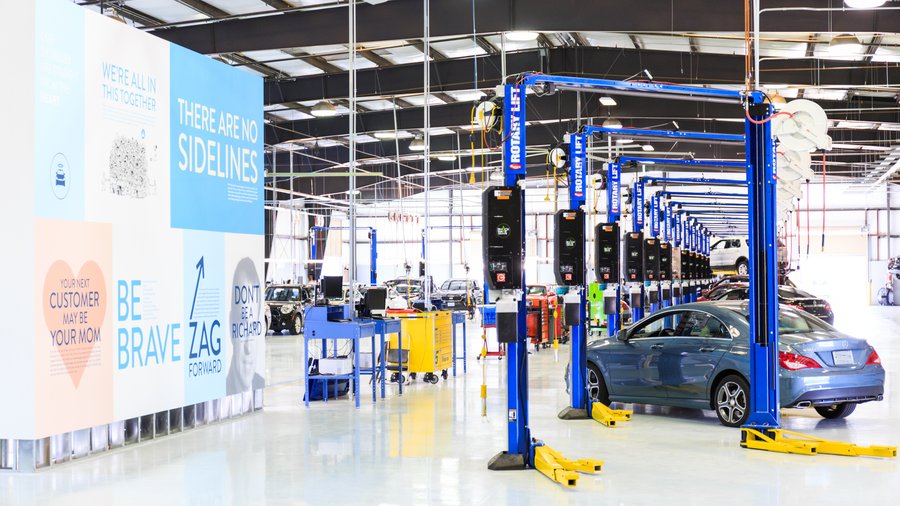 Carvana (CVNA) sells large site once slated for new inspection facility ...