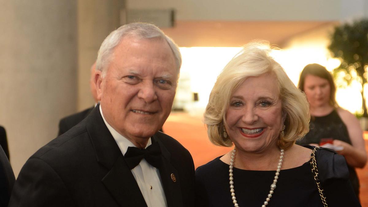 Gov. Nathan Deal receives Four Pillar Award - Atlanta Business Chronicle