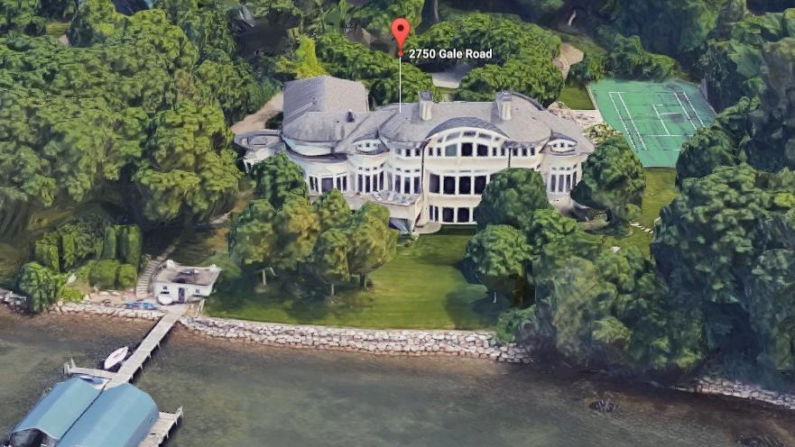 Twin Cities Ceo Sells Woodland Home On Wayzata Bay For 5 4