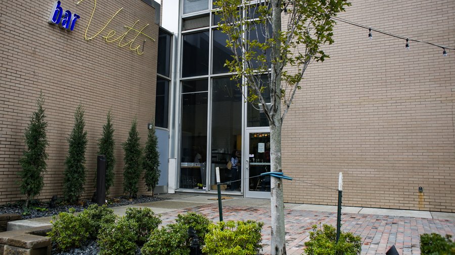 Bar Vetti chef Andrew McCabe offers 'deceptively simple' menu at new