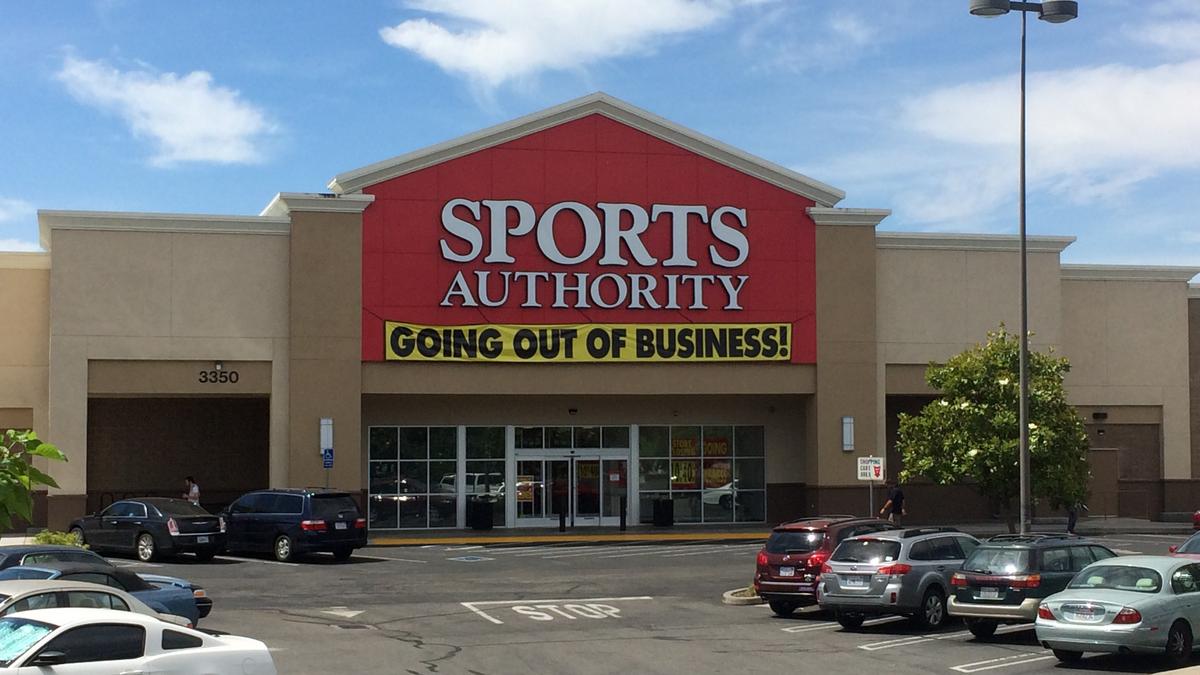 California Family Fitness filling former Sports Authority space