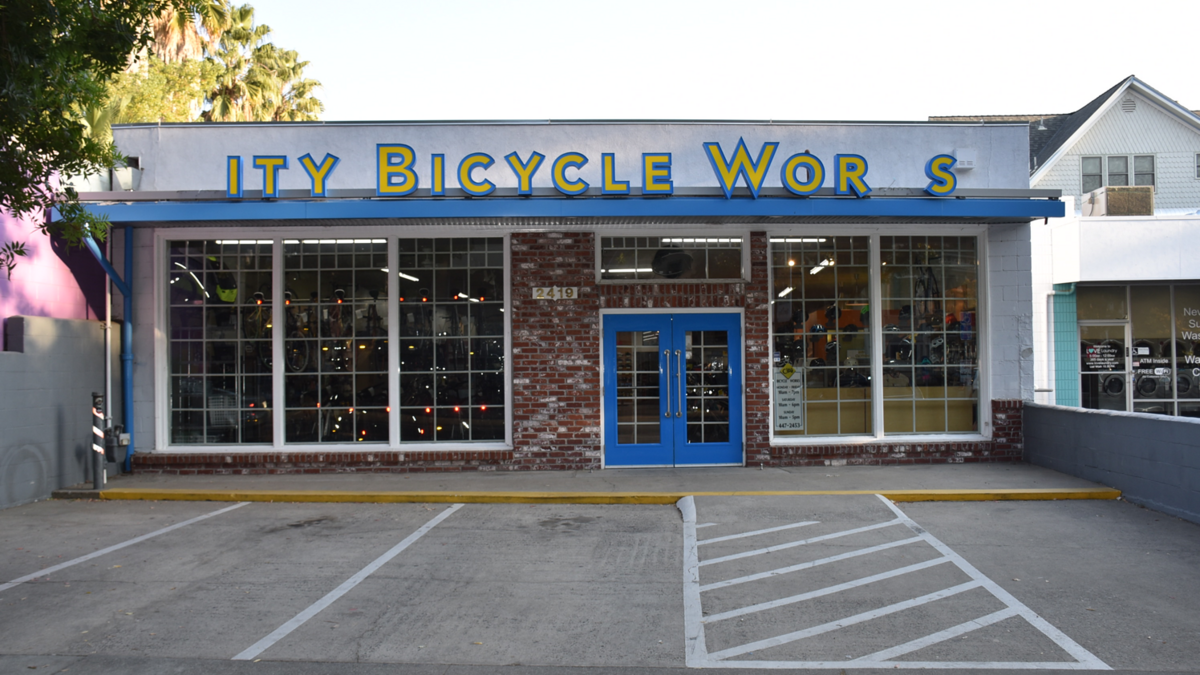 Trek Bicycle Corp. buys City Bicycle Works in midtown