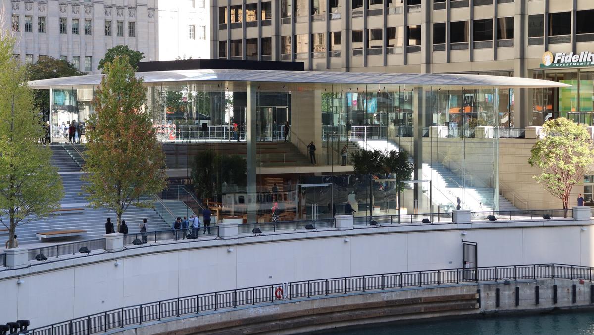 Apple Store Chicago at Michigan Ave Designed by Foster + Partners Now Open  