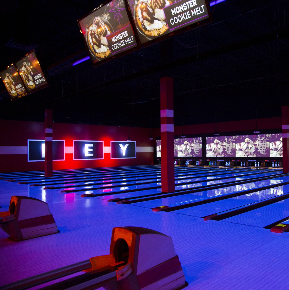 Bowlmor AMF's Bowlero opens in St. Peters - St. Louis Business Journal