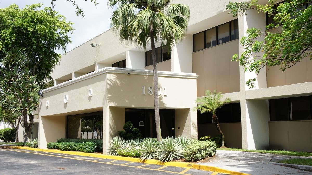 Envision Healthcare Corp. subsidiary Envision Physican Services signs