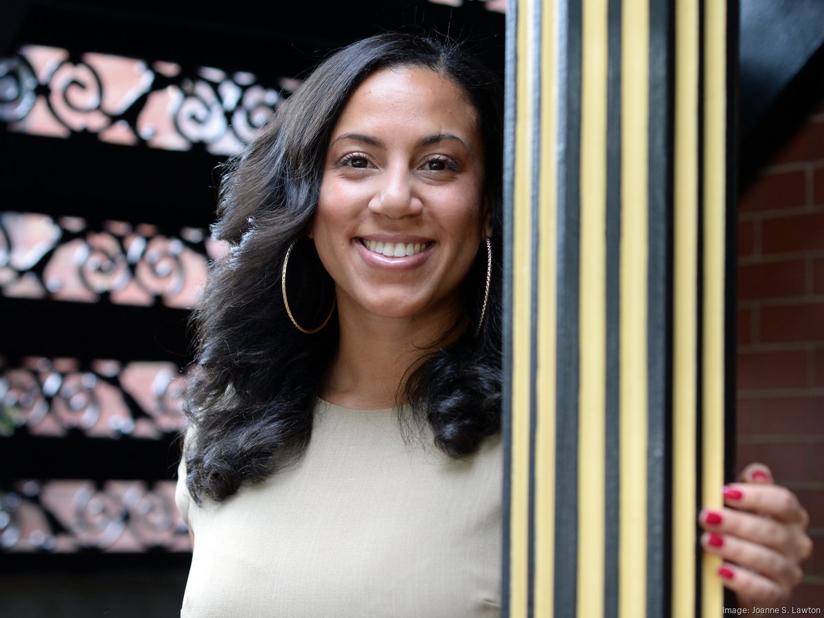 Black and Brown hair care app launched by former teacher from Boston -  Bizwomen