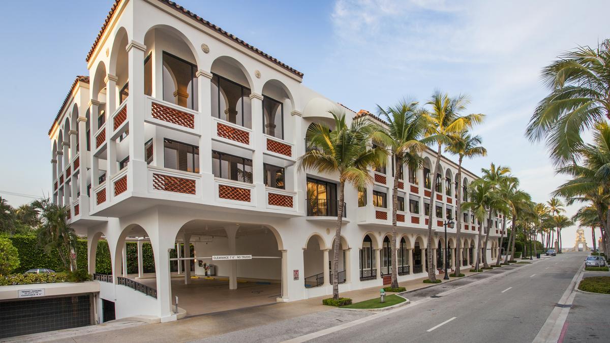 Crocker Partners sells 125 Worth Avenue office in Palm Beach to Frisbie Group South Florida