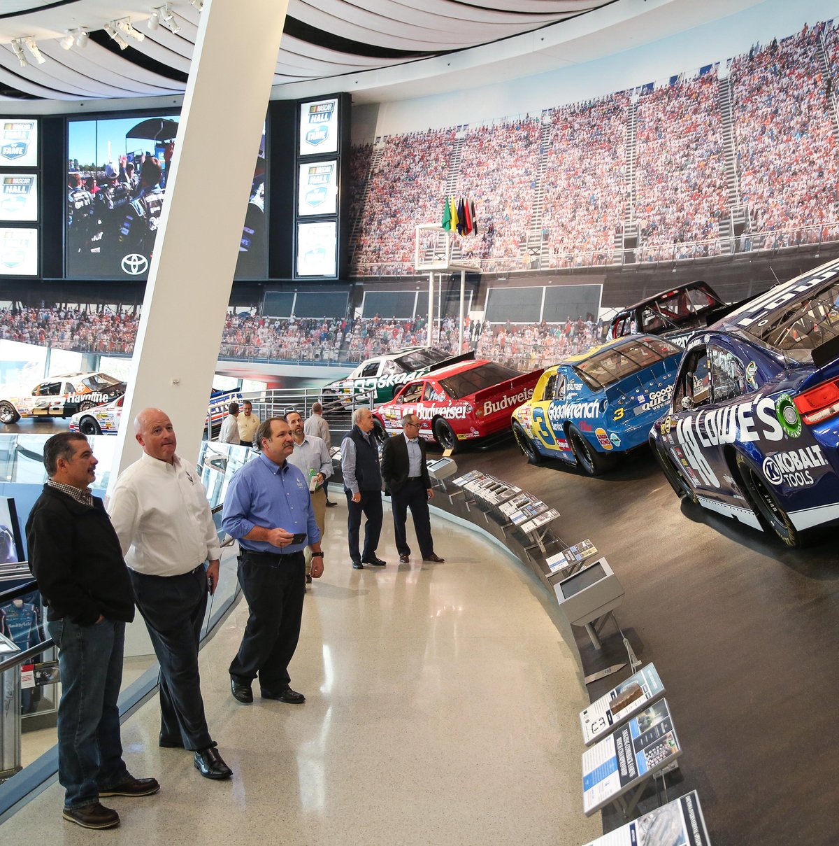 Hitting reset on the NASCAR Hall of Fame in Charlotte