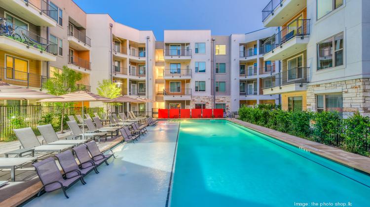 Eastside Station A Changing Apartment Complex For East Austin The Pool At Eastside Station Is Located In Center Of Development Within A Courtyard