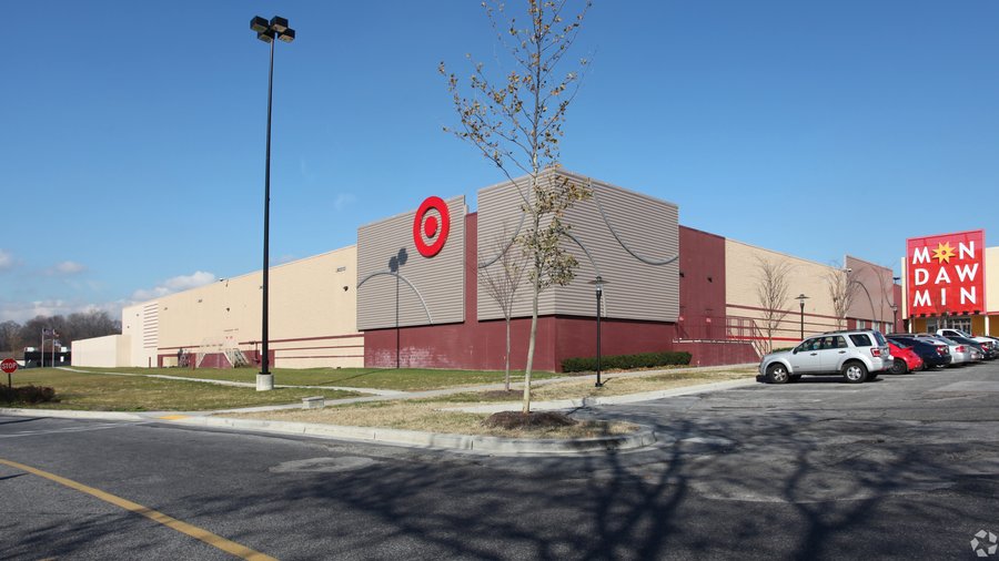 Target's exit from Mondawmin doesn't spell 'gloom and doom' for mall