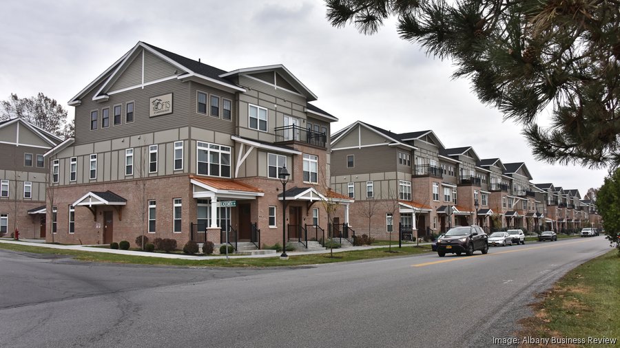 Malta, NY, law restricts size of apartment complexes near
