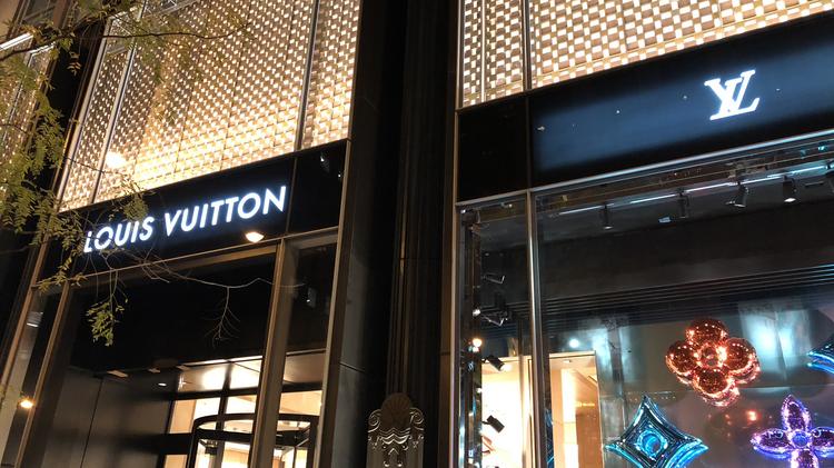 Louis Vuitton redoes Chicago store — setting stage for battle with Gucci - Chicago Business Journal