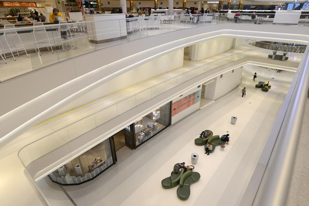 As Mall of America plots another expansion, its most-recent addition is  still plenty empty - Minneapolis / St. Paul Business Journal