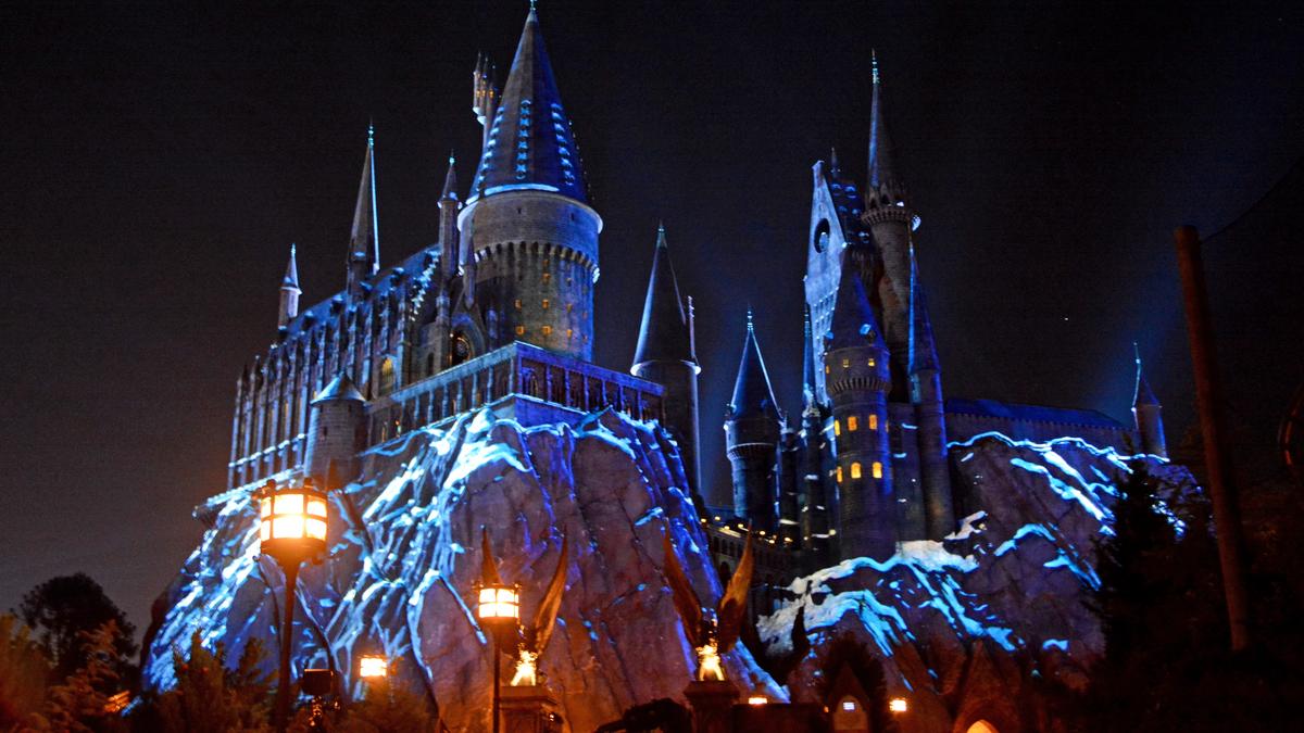 Harry Potter's Hogwarts Castle Comes To Life In New Universal Orlando 