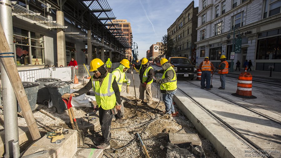 See the latest in construction of Milwaukee's streetcar - Milwaukee ...