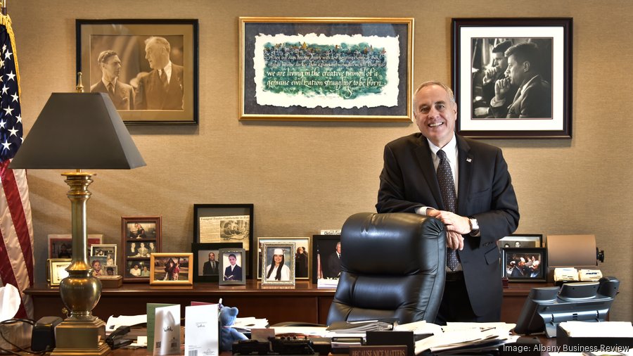 New York Comptroller Thomas DiNapoli Oversees State's Finances - Albany ...