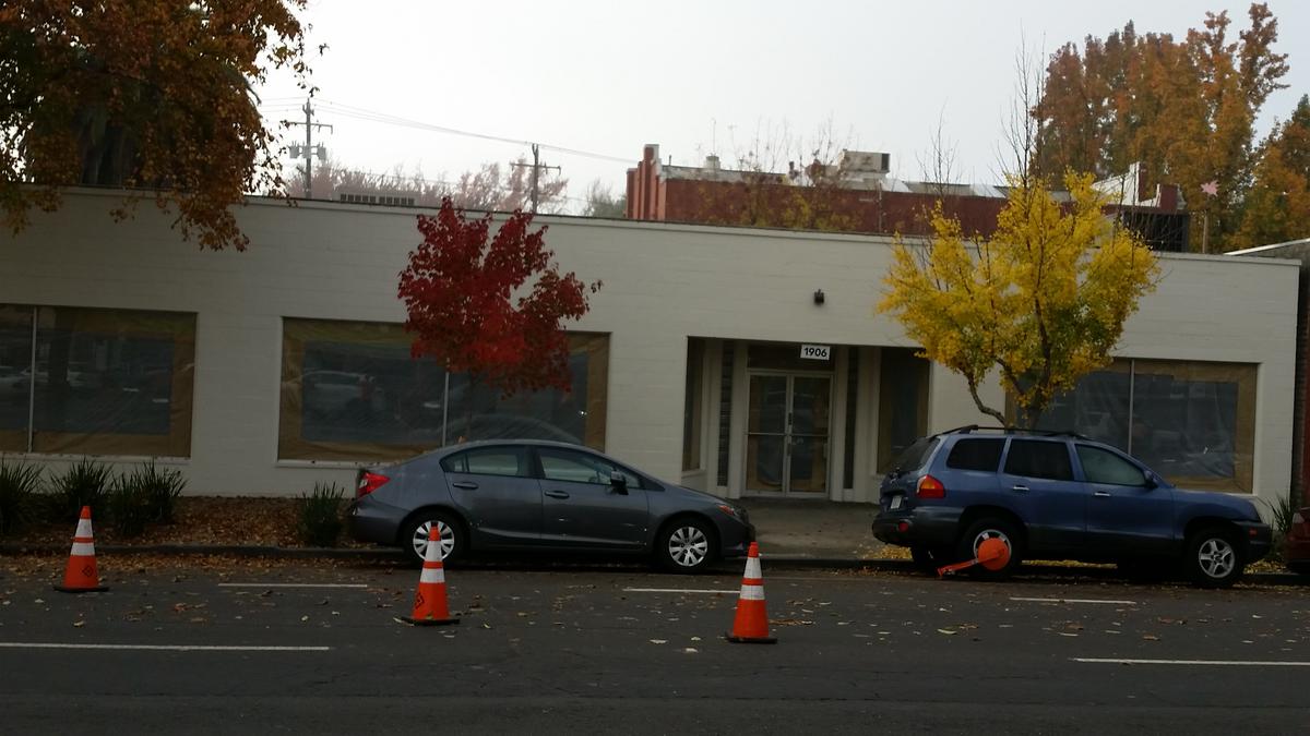 FreeStyle Clothing Exchange consolidating two midtown Sacramento