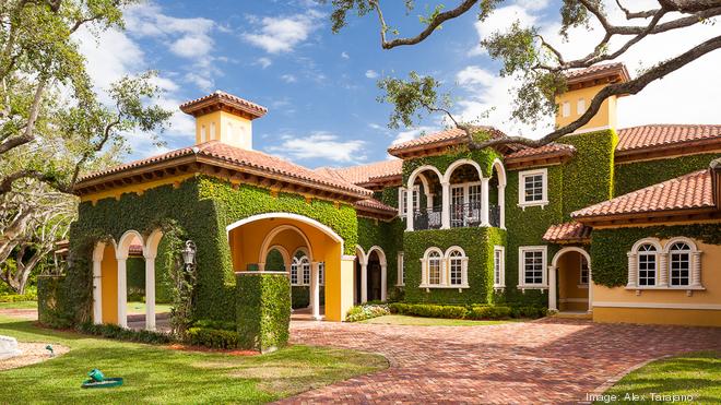 Mike Piazza selling Italian villa-style estate in Miami Beach for