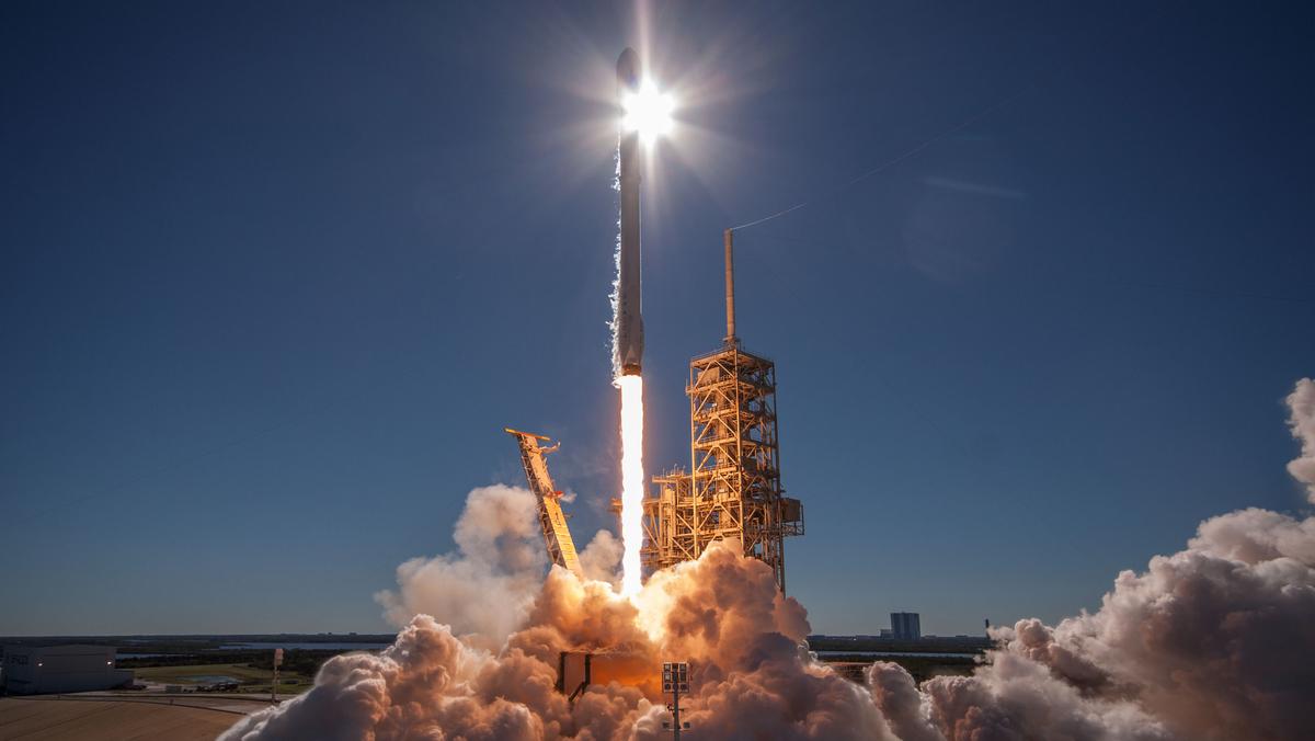 SpaceX Raises Another $100 Million - L.A. Business First