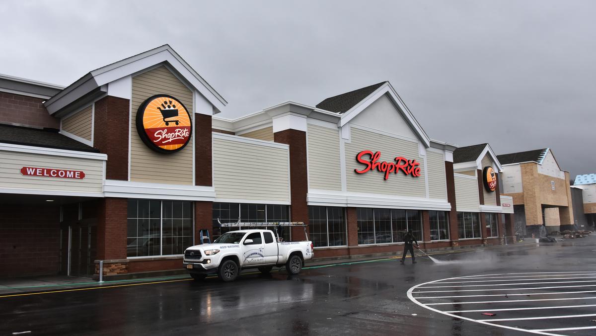 Checking out the new Albany ShopRite