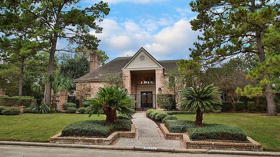 Mattress Mack at home marketing his mansion - Houston Business Journal
