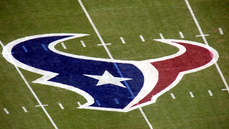 New Houston Texans head coach, DeMeco Ryans, makes hometown proud