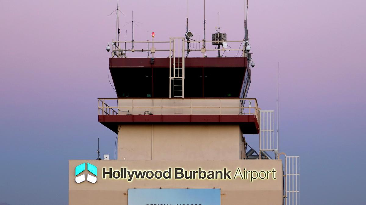 Hollywood Burbank Airport - Wikipedia