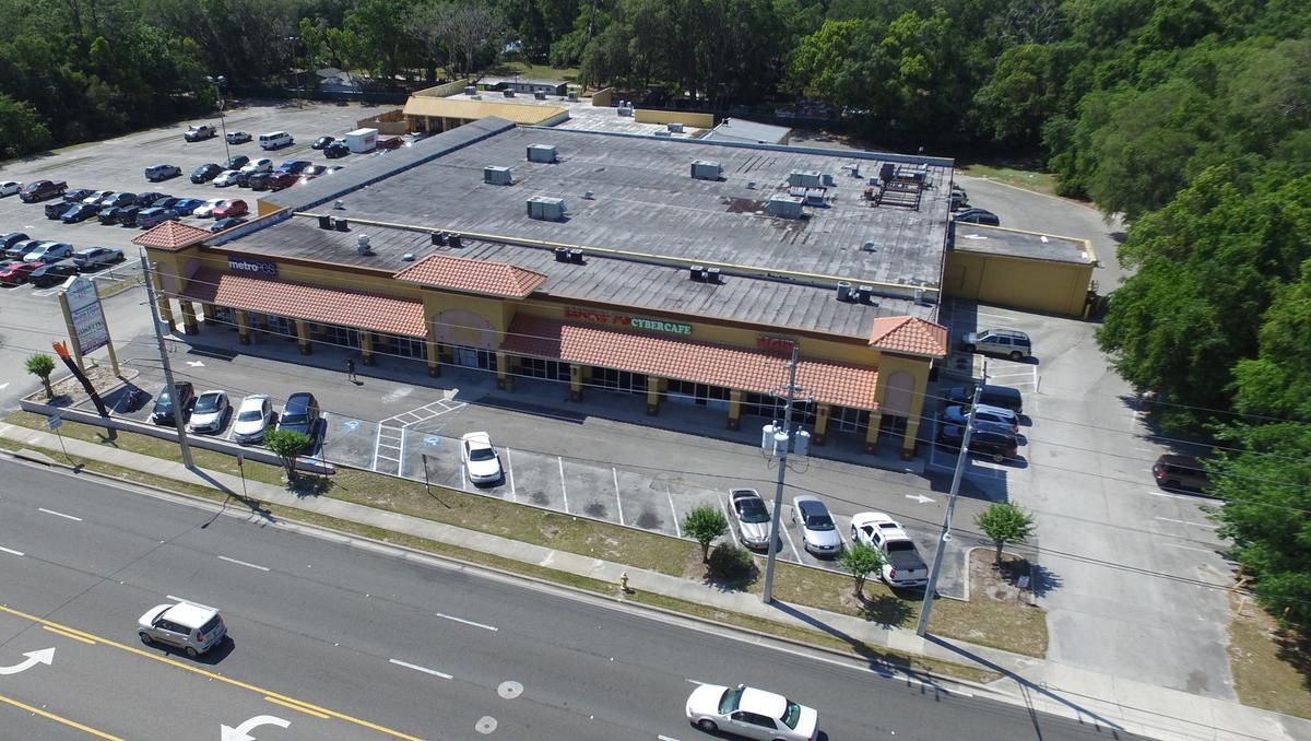 Westside shopping center sells for $3.3 million - Jacksonville Business ...