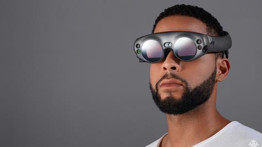 Magic Leap One Lightwear