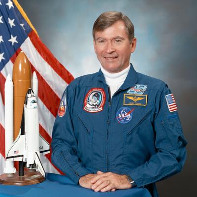 NASA’s most experienced astronaut, John Young, died at age 87 - Houston ...