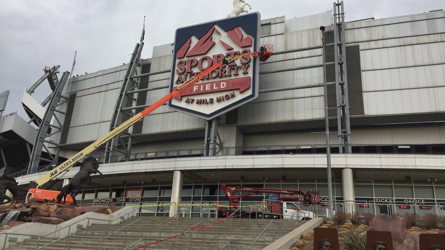 Time runs out for Sports Authority signs on Denver Broncos stadium