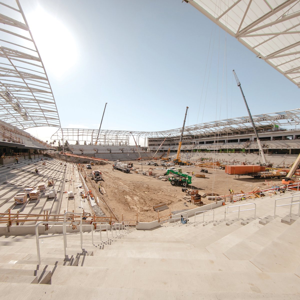 Construction on NFL stadium in Inglewood is 40 percent finished