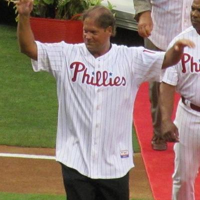 Former Phillies catcher Darren Daulton dies after lengthy battle