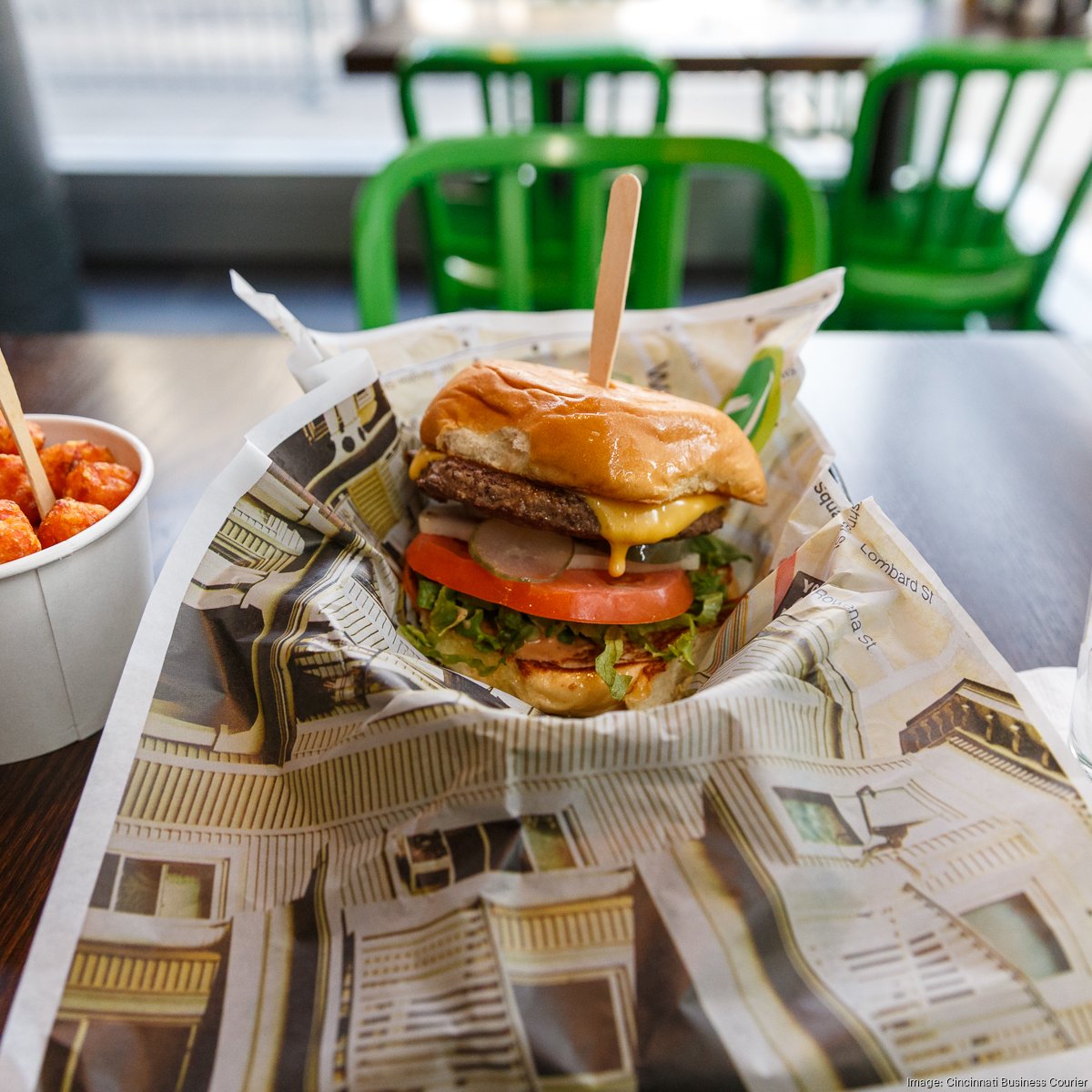 Wahlburgers Cincinnati restaurant closes - Cincinnati Business Courier