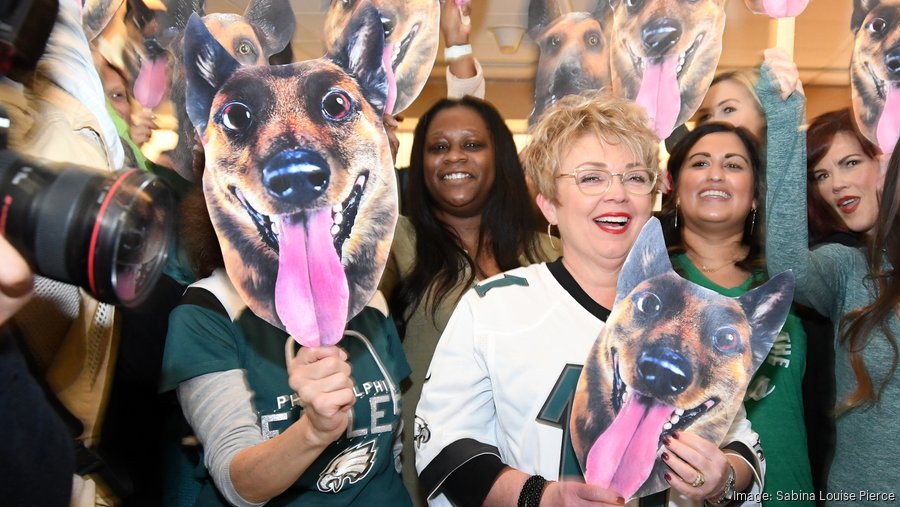 IBX Sponsors Underdog masks for Eagles Fans