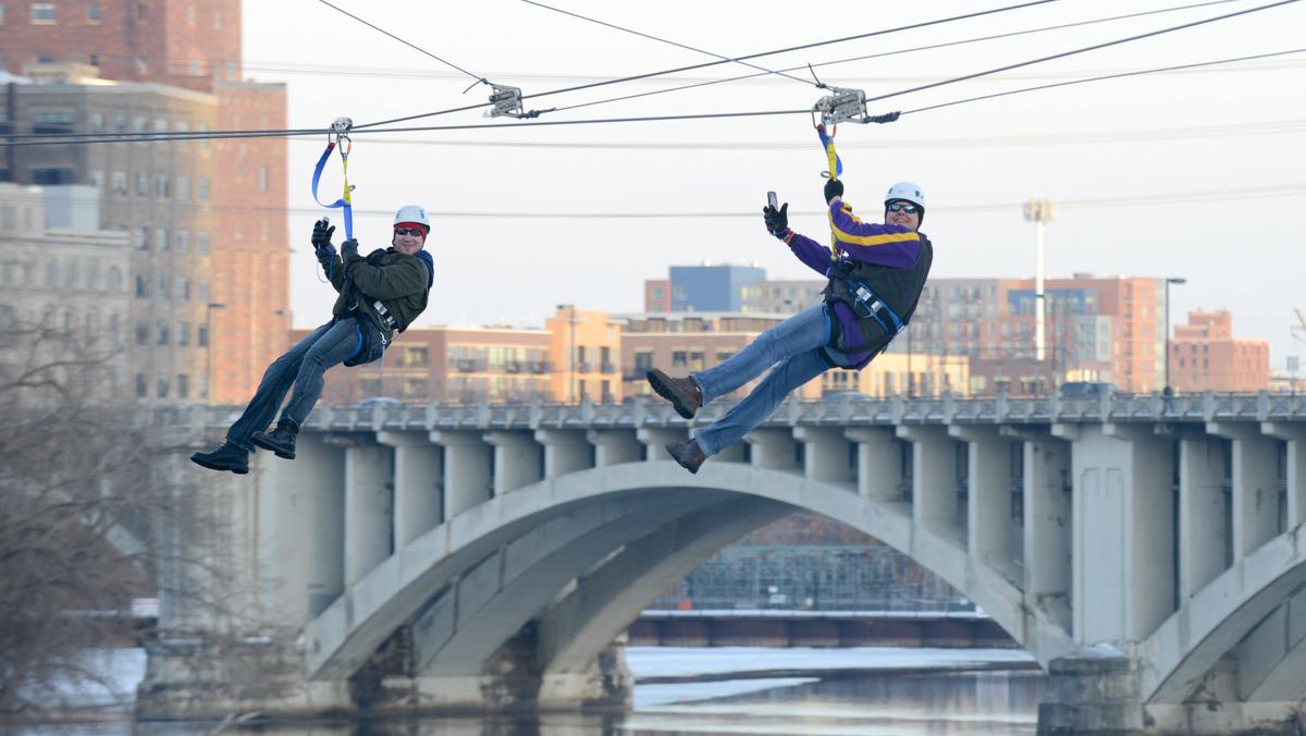 Super Bowl zipline is a popular attraction in Minneapolis as 10,000