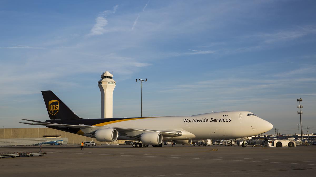 Take A Look Inside Ups Newest Biggest Boeing 747 8f Cargo
